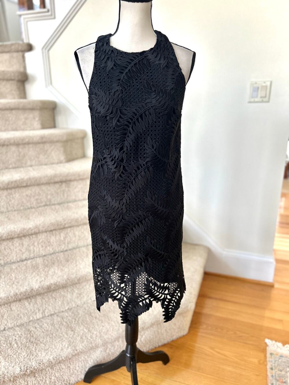 Worth New York Black Tropical Leaf Lace Sleeveless Sheath Dress Cocktail Resort